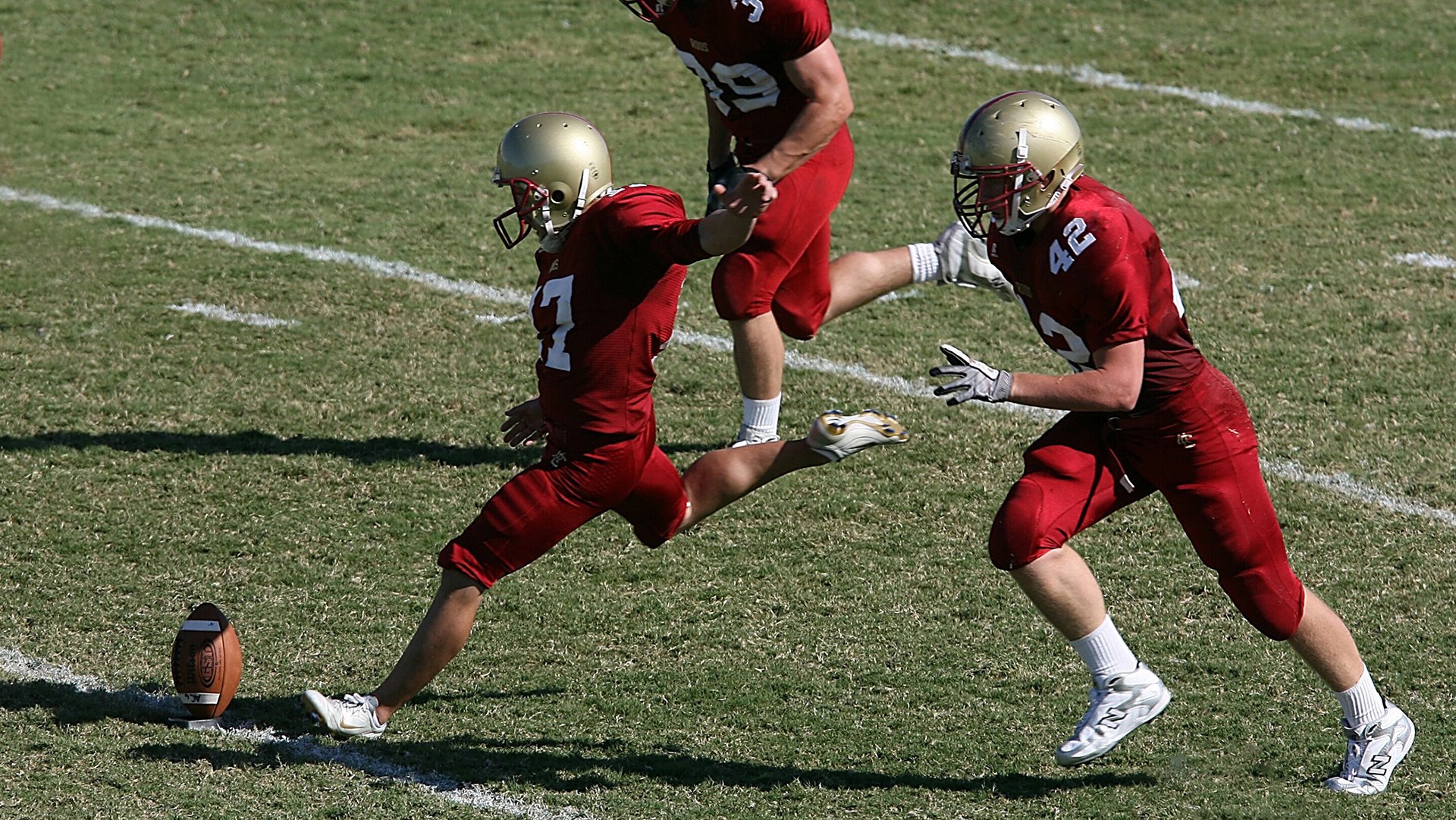 开云体育入口客服-意甲裁判语义分析系统提升VAR判罚准确性的方法探讨，var裁判技术