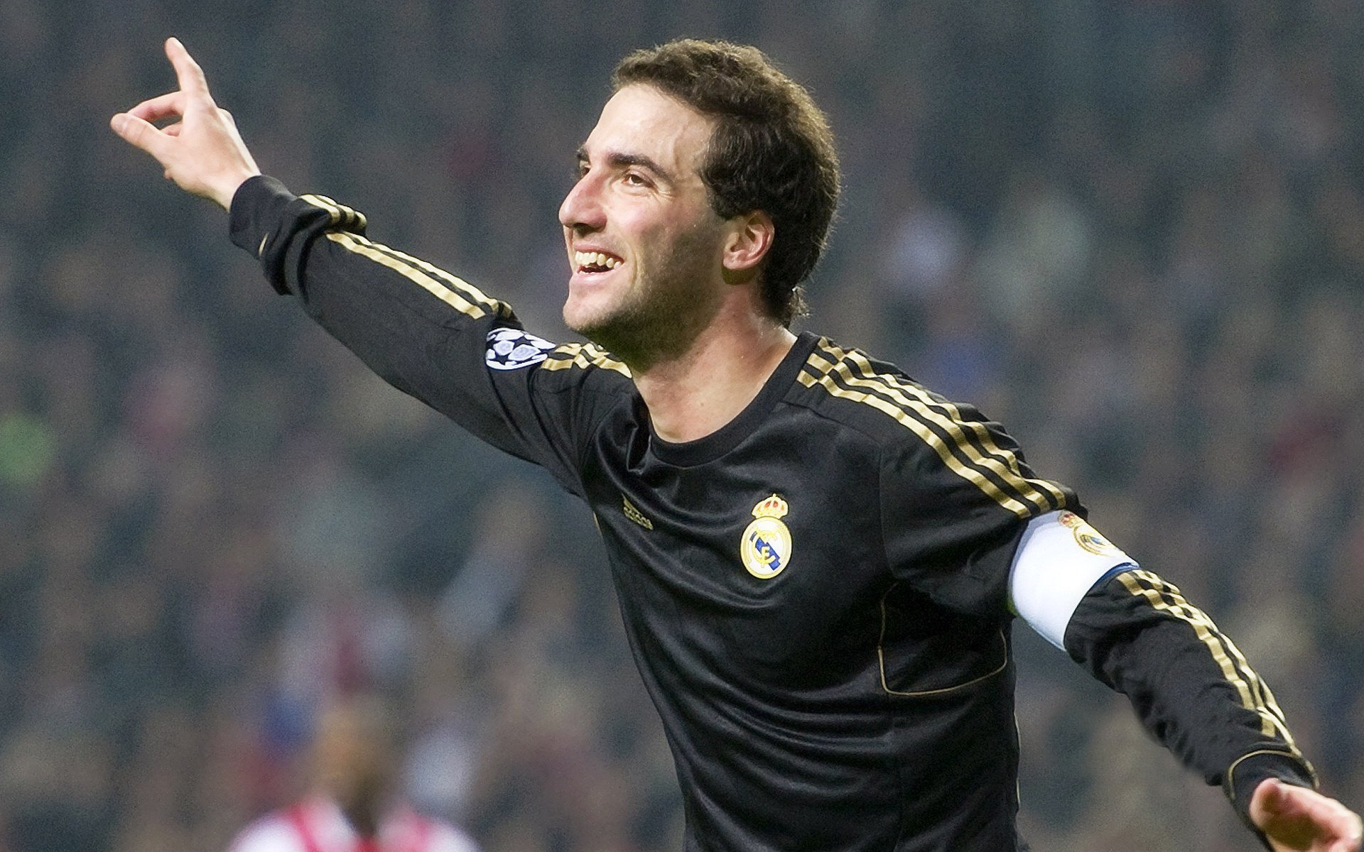 拜仁正在形成“可复制”式全球战术体系